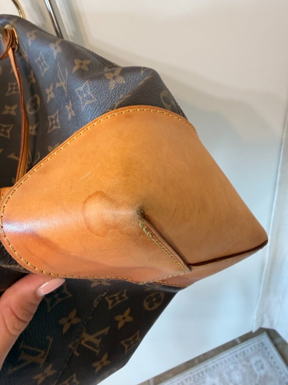 Louis Vuitton Berri MM Monogram Shoulder Bag Tote - Picture 2 of 9